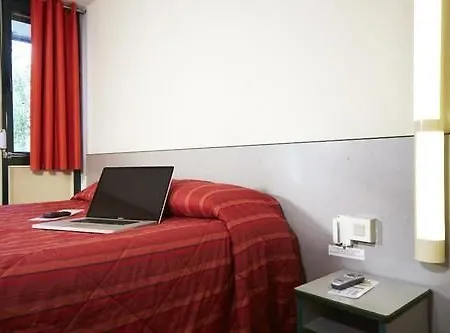 Fasthotel Reims Est - Taissy Hotel